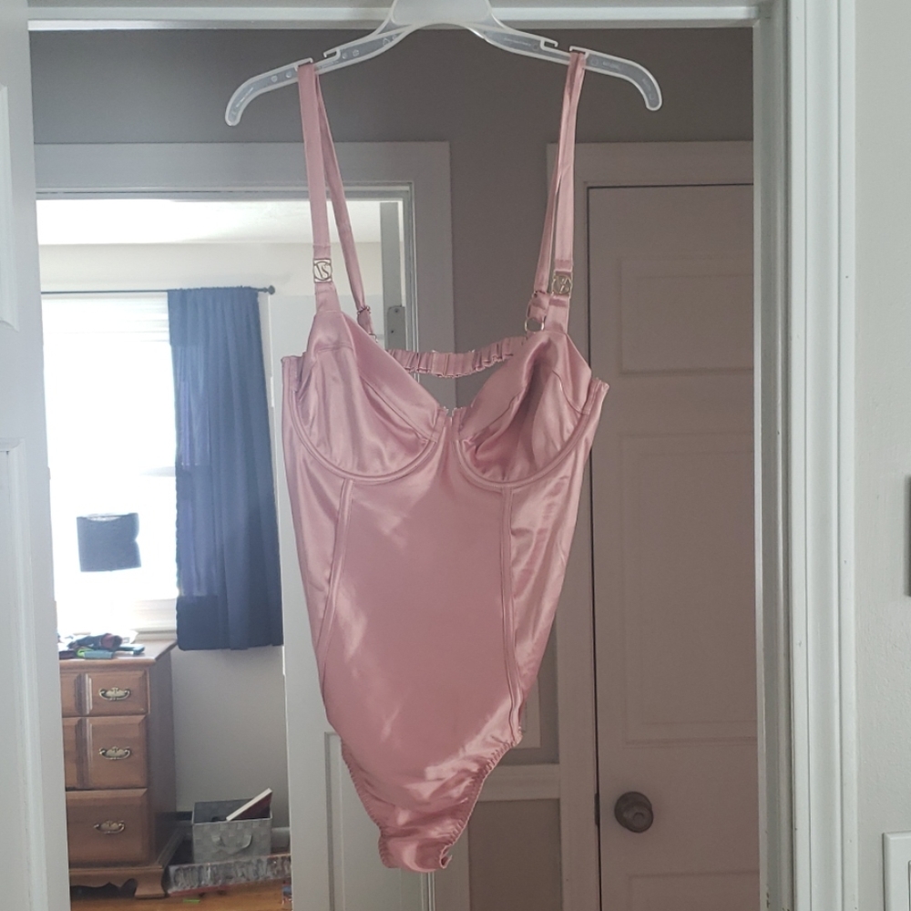 Victoria's secret bustier